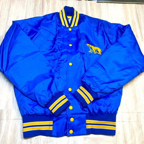 VTG Clear Sky Lodge Clear Alaska Size M Embroidered Logo Blue Yellow Jacket Snap - Picture 1 of 13